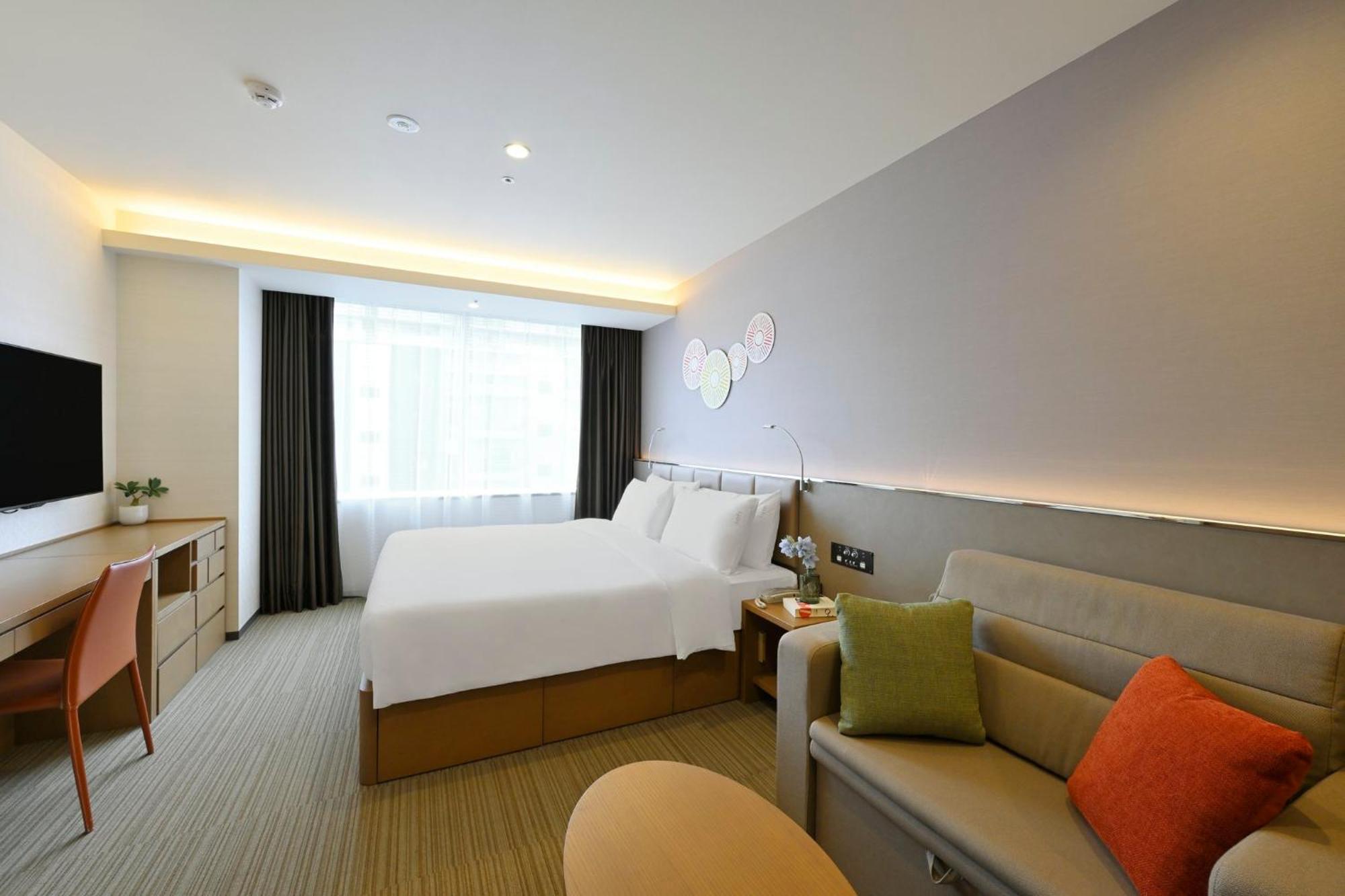 Holiday Inn & Suites Shin Osaka By Ihg Экстерьер фото