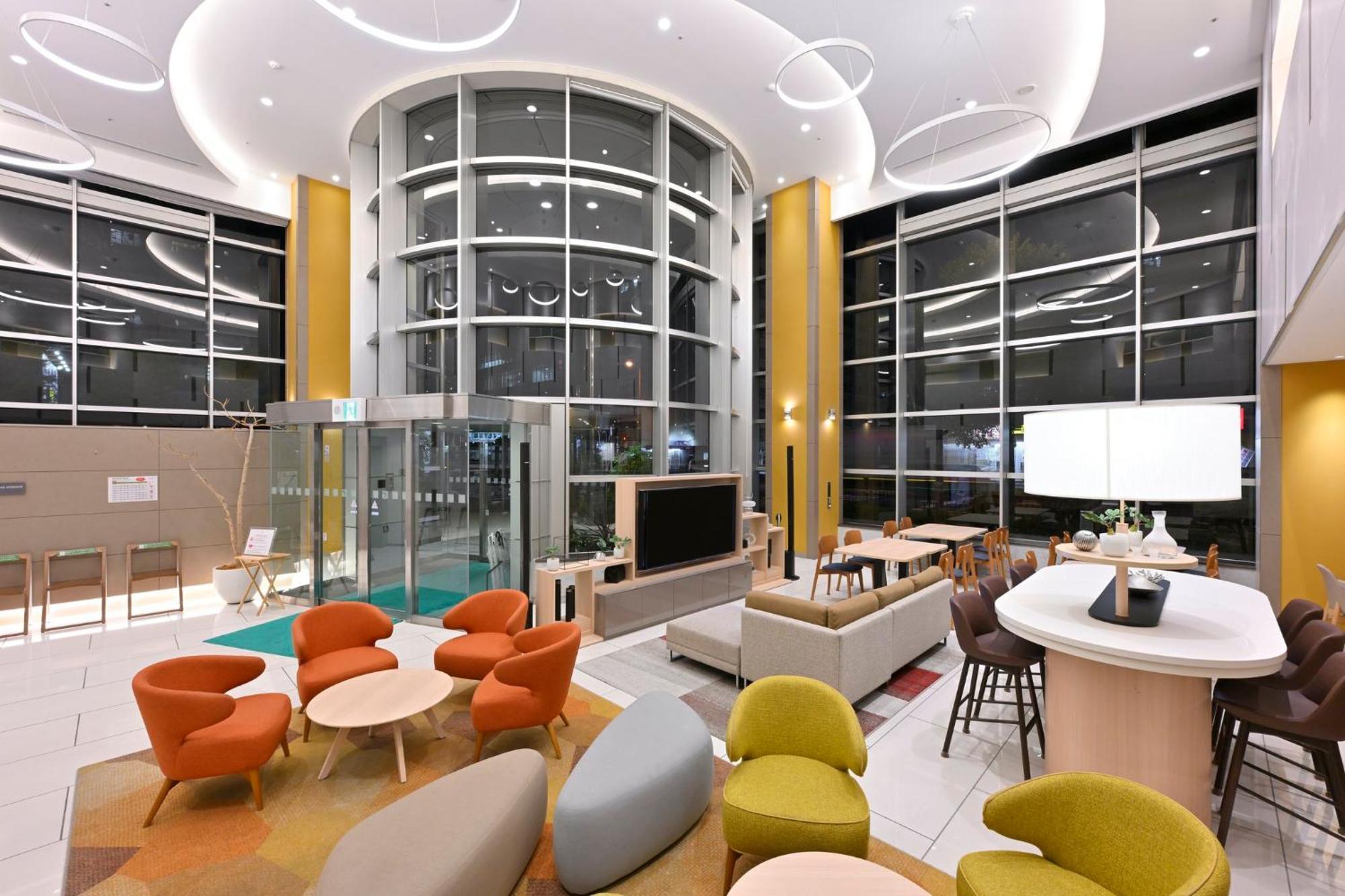 Holiday Inn & Suites Shin Osaka By Ihg Экстерьер фото