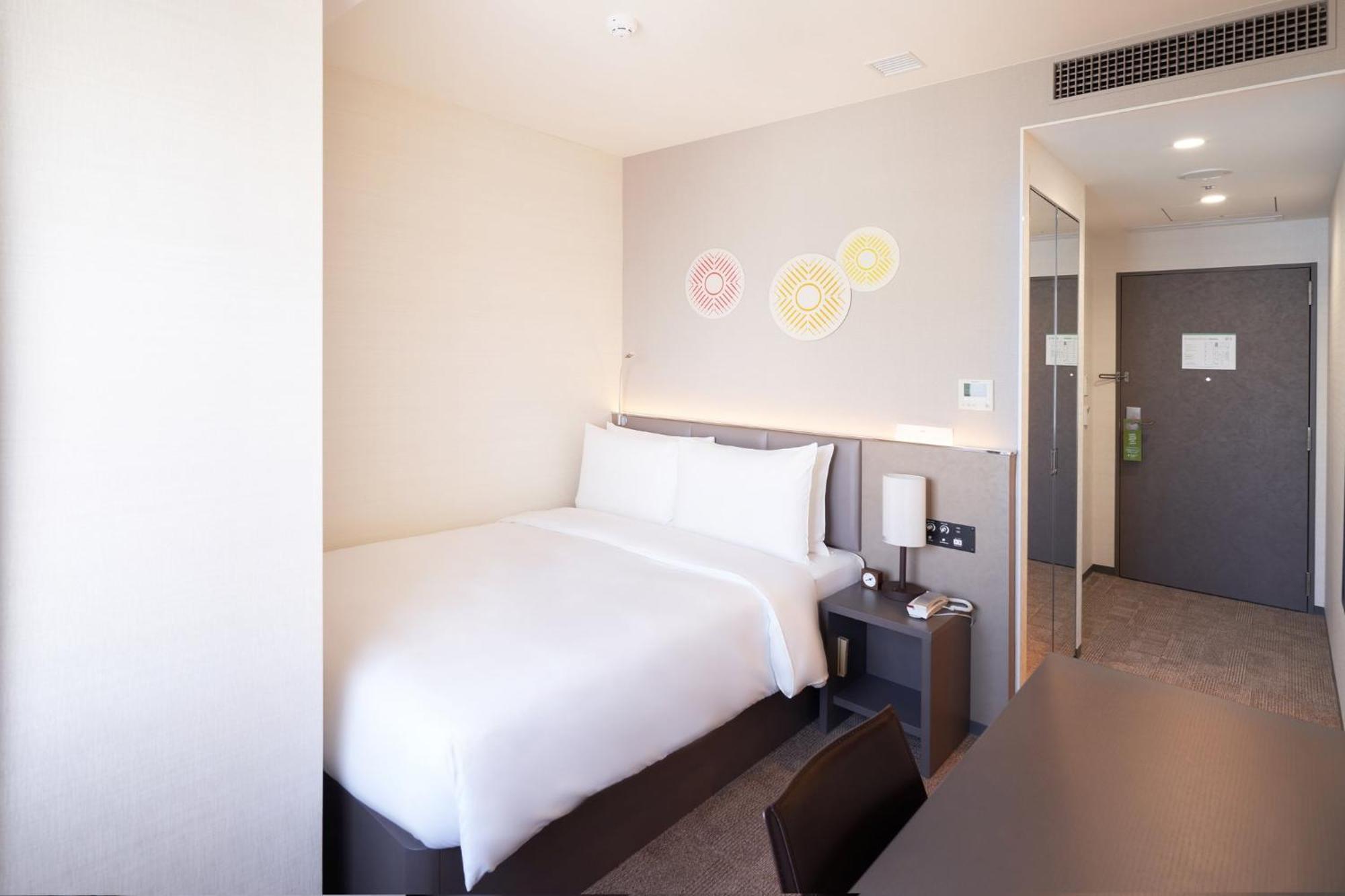 Holiday Inn & Suites Shin Osaka By Ihg Экстерьер фото